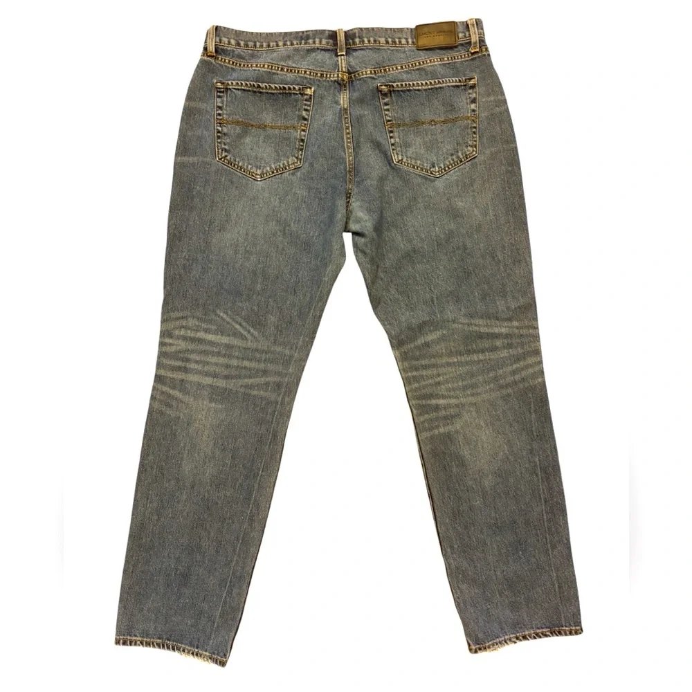 Lucky Brand jeans   121 Slim Straight men’s Size 38x32